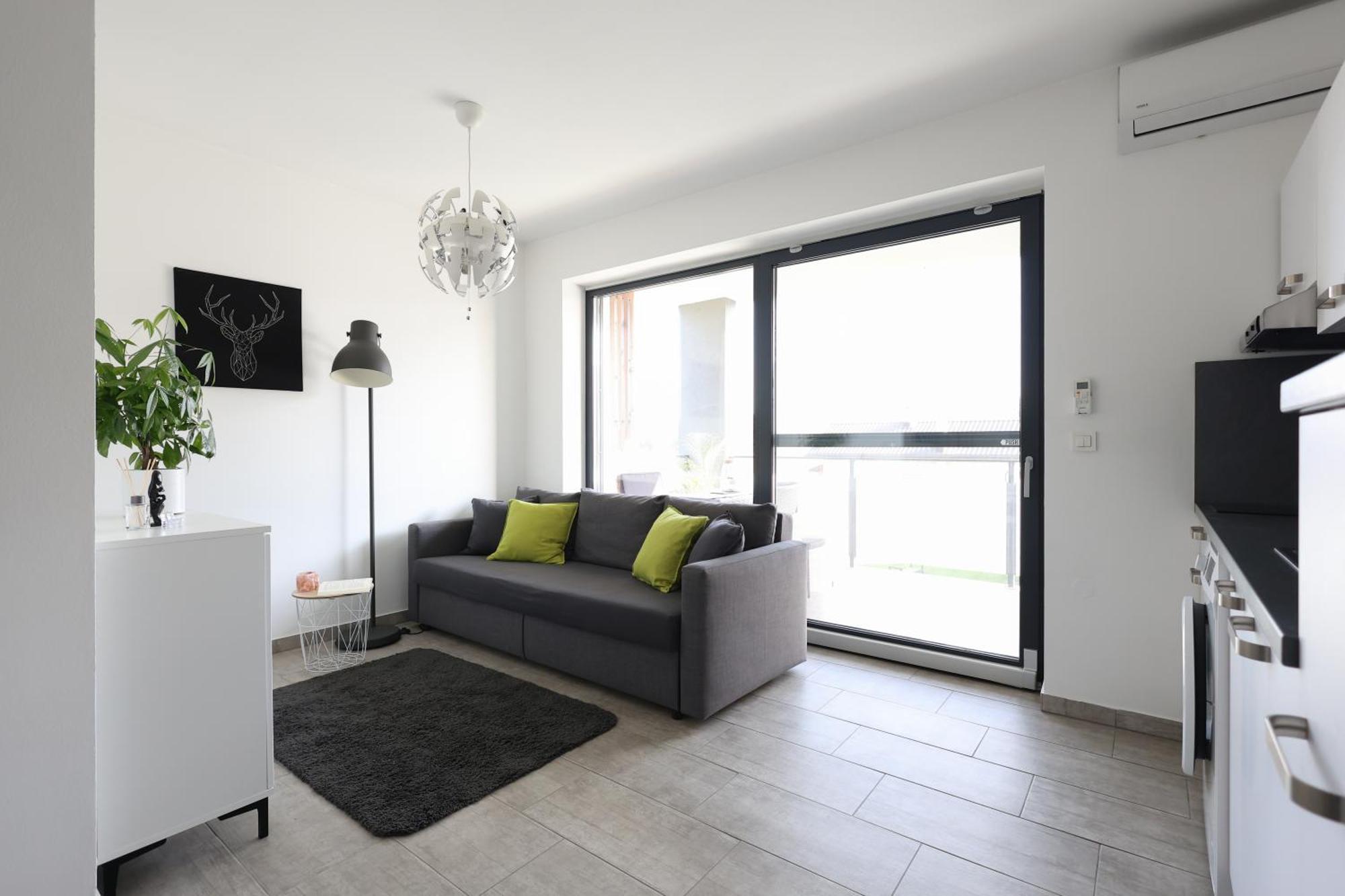 White Mountain Apartment Banovci Exterior photo